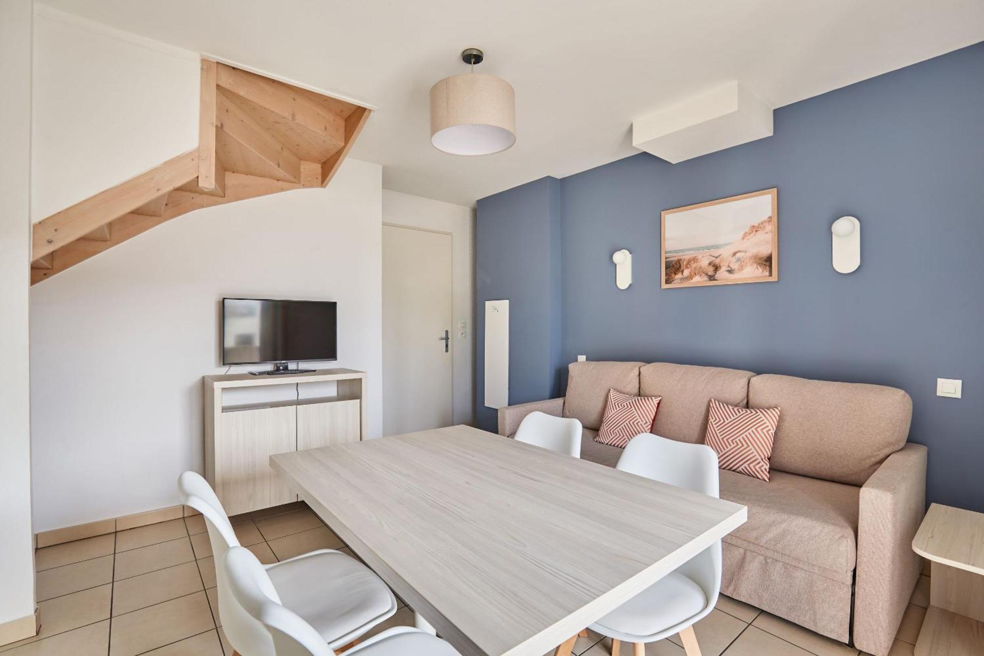 Residence Odalys Le Mas Des Flamants Aigues-Mortes Bagian luar foto