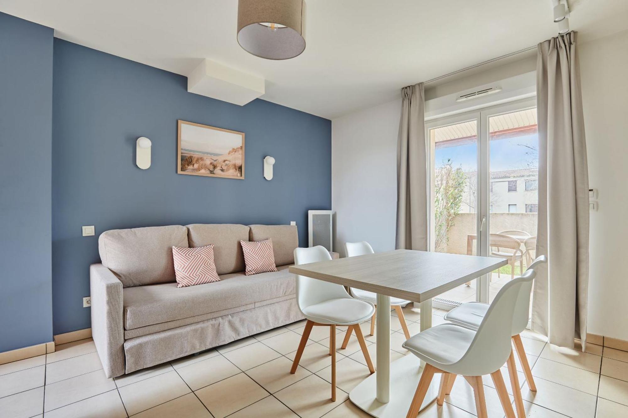 Residence Odalys Le Mas Des Flamants Aigues-Mortes Bagian luar foto
