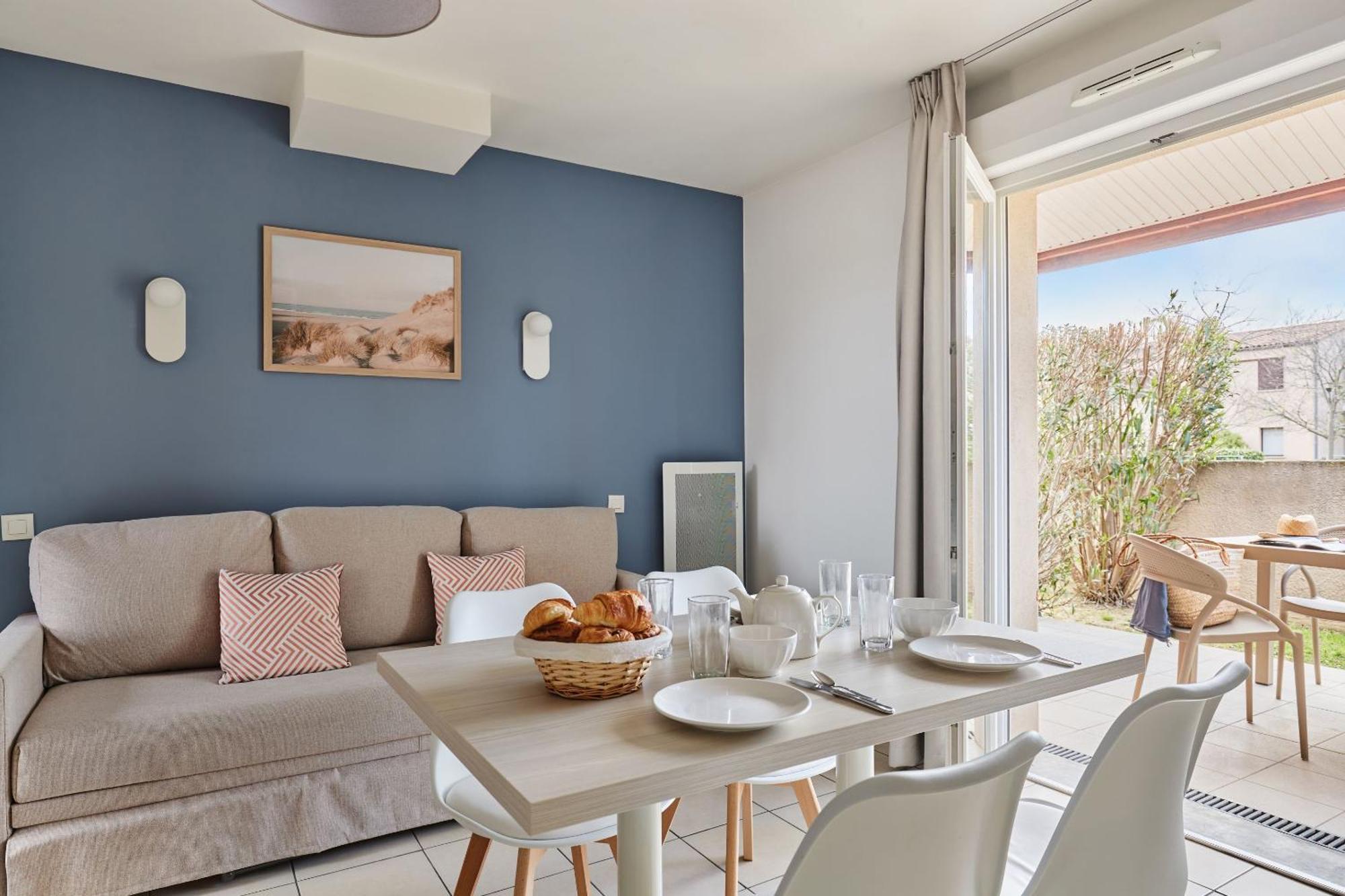 Residence Odalys Le Mas Des Flamants Aigues-Mortes Bagian luar foto